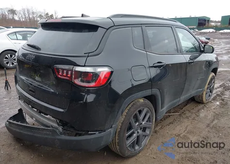 2026 Jeep Compass Limited Altitude z USA, uszkodzony, nr VIN 3C4NJDCN7TT151295